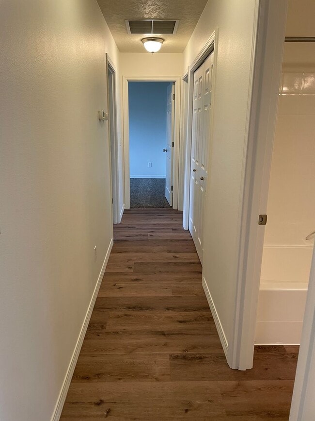 Building Photo - House for Rent in Ephrata!!