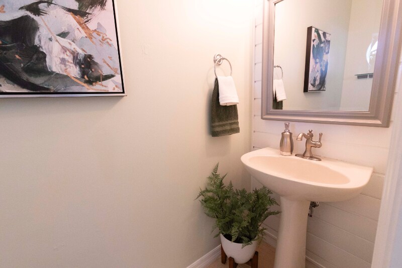 Building Photo - 3325 Antica St