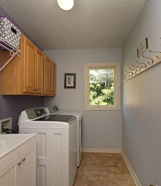 Building Photo - Furnished Rental in Lake Bella Vista – $3,700/Month