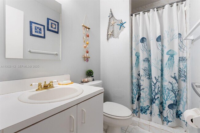 Building Photo - 7111 SW 129th Ave