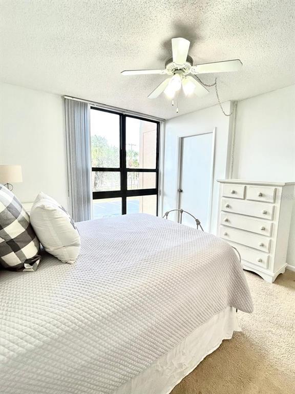 Building Photo - 21405 Olean Blvd