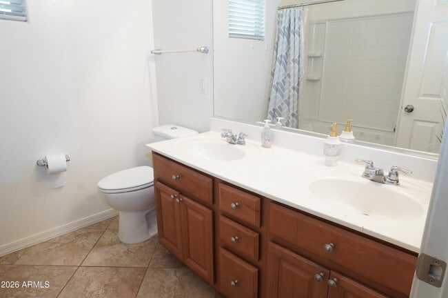 Building Photo - 2981 E Nighthawk Wy