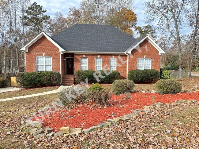 Primary Photo - 4 Bed 3 Bath Home for rent in Trussville *...