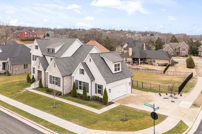 Building Photo - 805 Regimental Dr