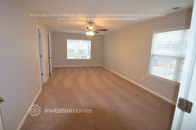 Building Photo - 10695 Sapphire Trail