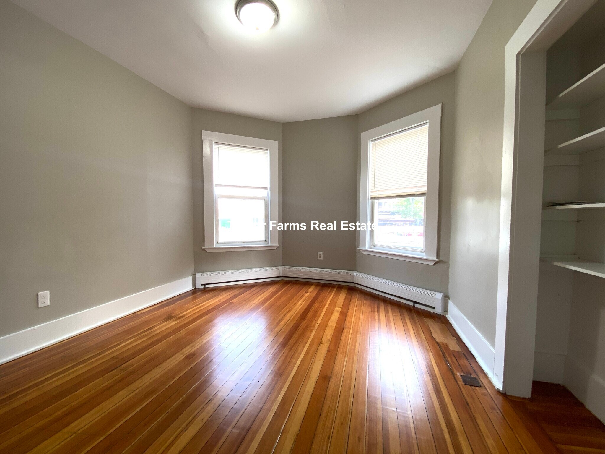 Building Photo - 6 Bowdoin St