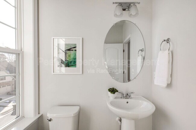 Building Photo - 8010 Wistar Glen Dr