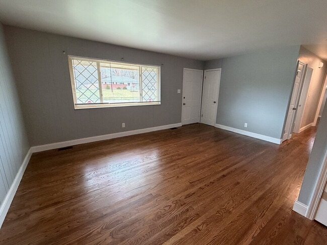 Building Photo - 8862 Zodiac Dr