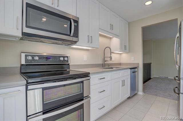 Building Photo - 13663 Libra Ct