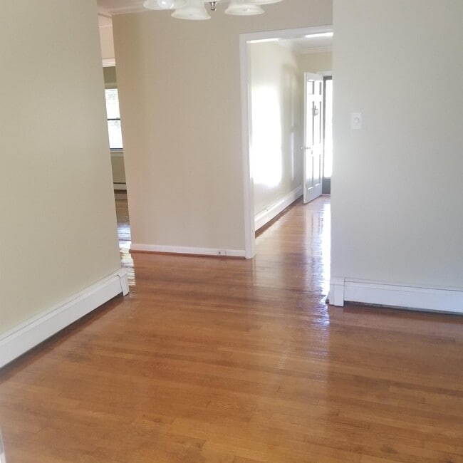 Building Photo - 6139 Powhite Farm Dr