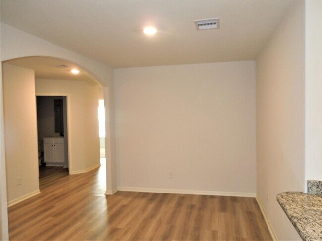 Building Photo - 10506 Copper Ridge Dr