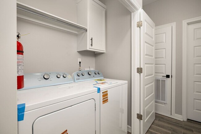 Building Photo - 2608 Bald Cypress Dr