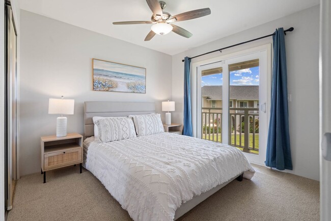 Building Photo - Modern Island Living | AC, W/D, Garage, Wo...