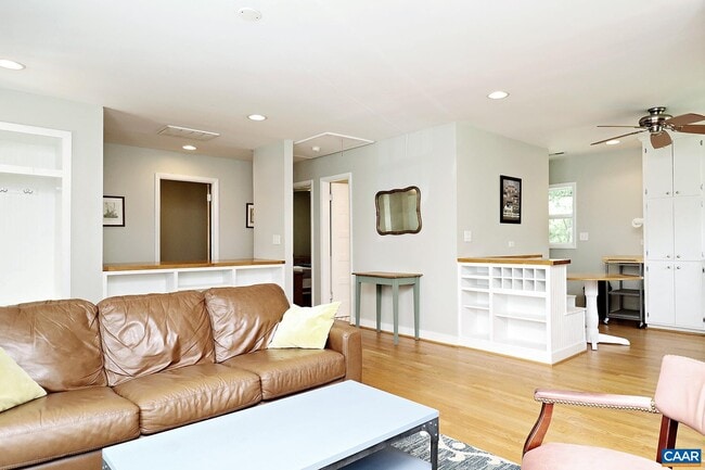 Building Photo - 231 Stribling Ave
