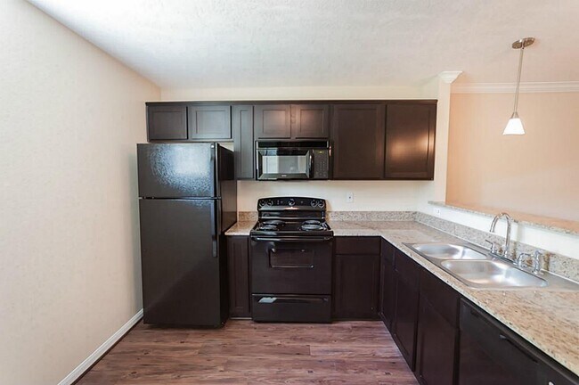 Building Photo - 1222 Heights Blvd