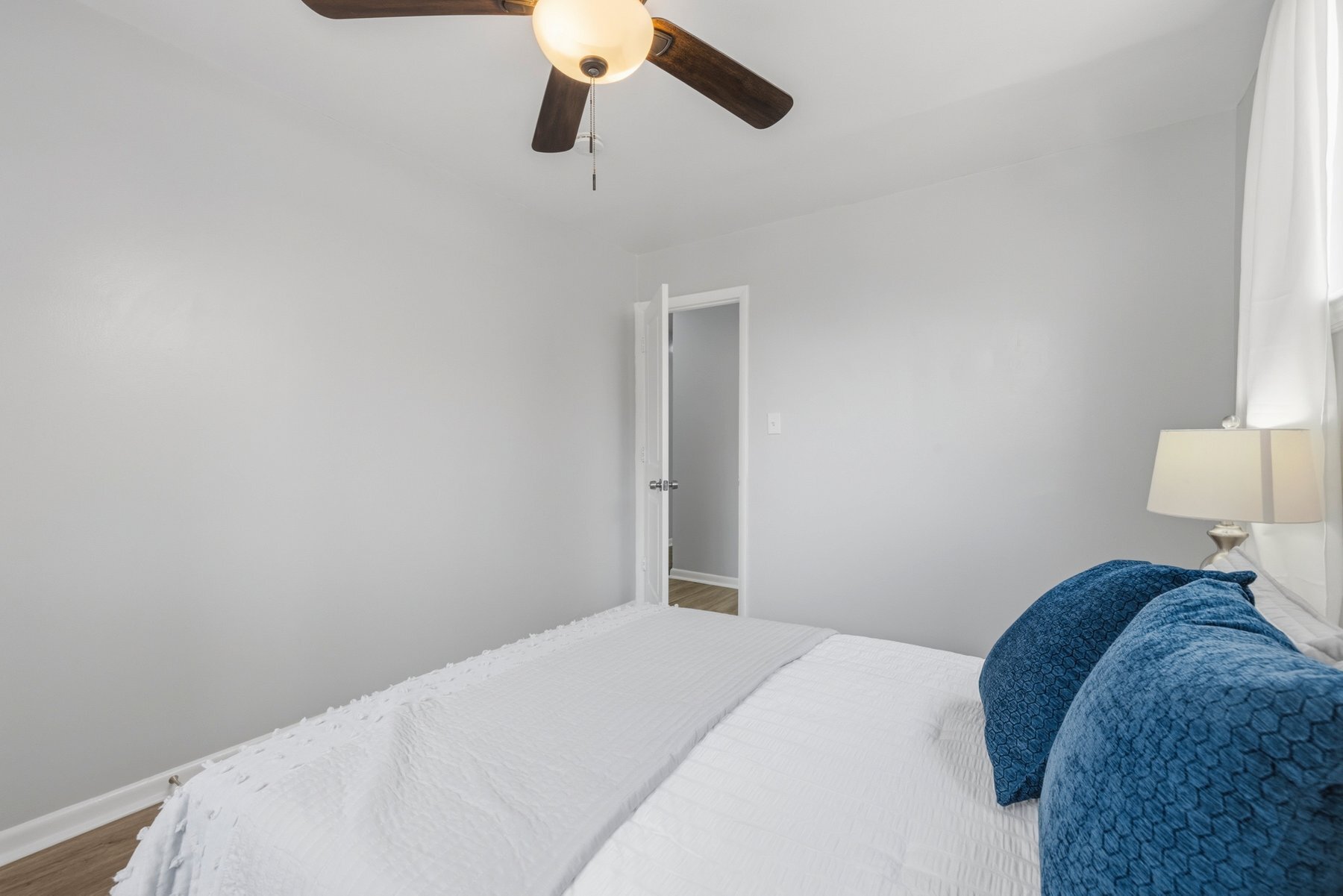 Building Photo - 204 Webster St NE