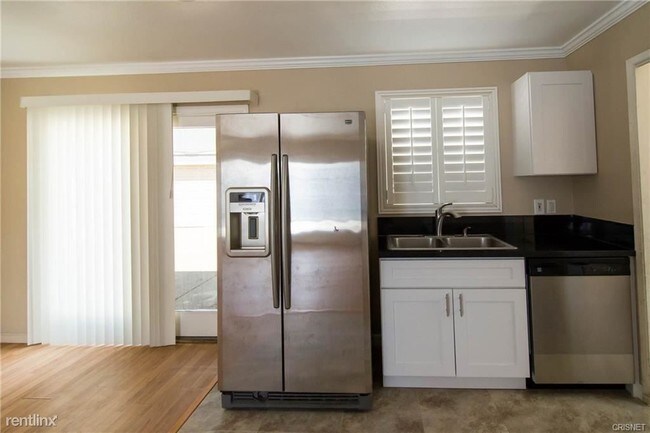 Building Photo - 4 br, 4 bath House - 6936 Encino Ave