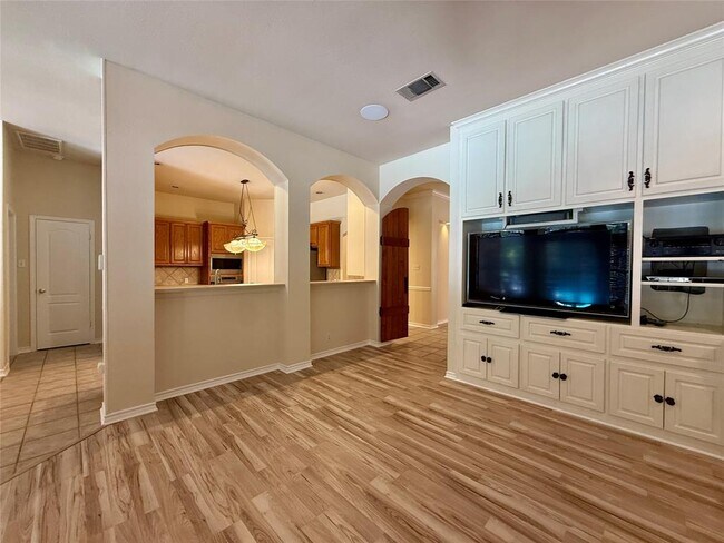 Building Photo - 1424 Redden Cove