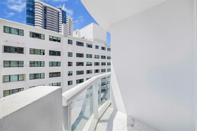 Building Photo - 6365 Collins Ave