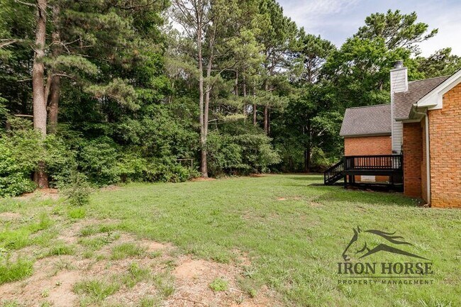 Building Photo - 411 Timber Creek Dr