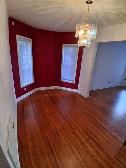 Building Photo - 4743 W Jackson Blvd