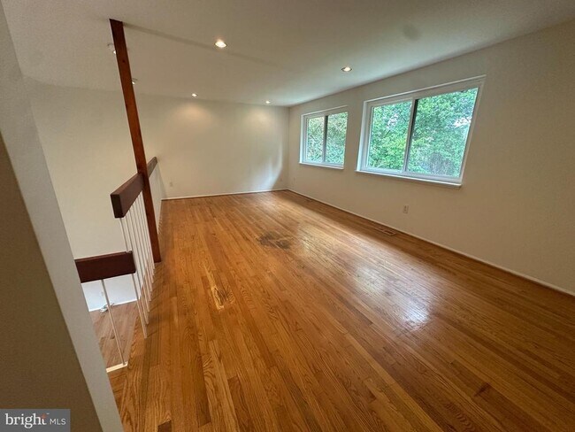 Building Photo - 11613 Piney Lodge Rd
