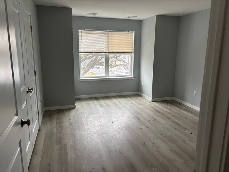 Bedroom3 - 140 Gum St