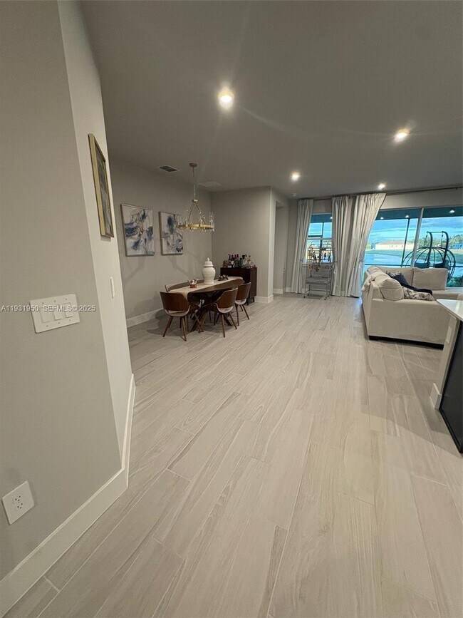 Building Photo - 5020-5124 124th Ave E