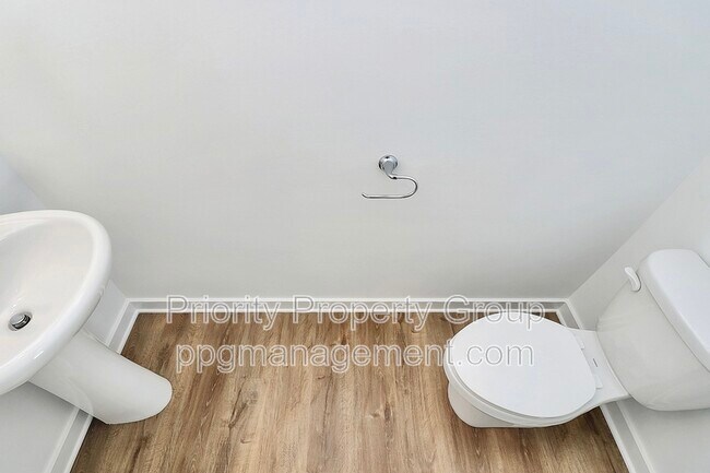 Building Photo - 222 Gilead Rd