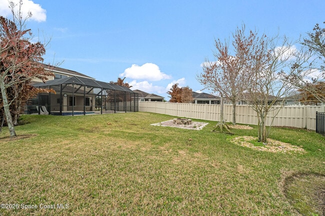 Building Photo - 7782 Paragrass Ave