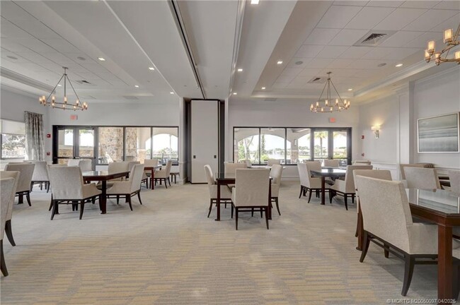 Building Photo - 9446 SW Pepoli Way