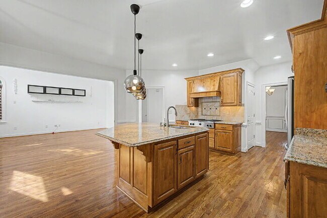 Building Photo - Luxury 5 Bedroom Home with Private Pool in Glen Allen – $4,500/mo