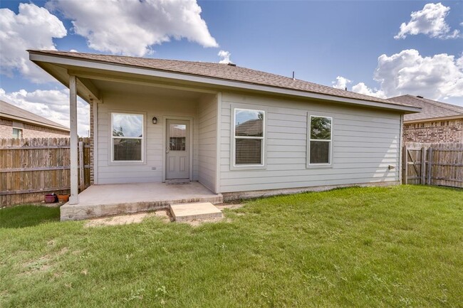 Building Photo - 505 Brashear Ln