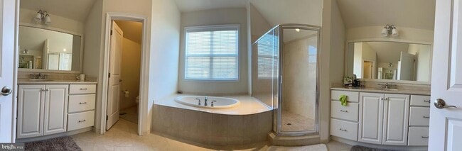 Building Photo - 124 Odyssey Dr