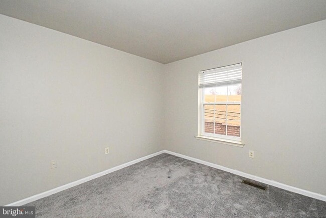 Building Photo - 1031 Balley Dr