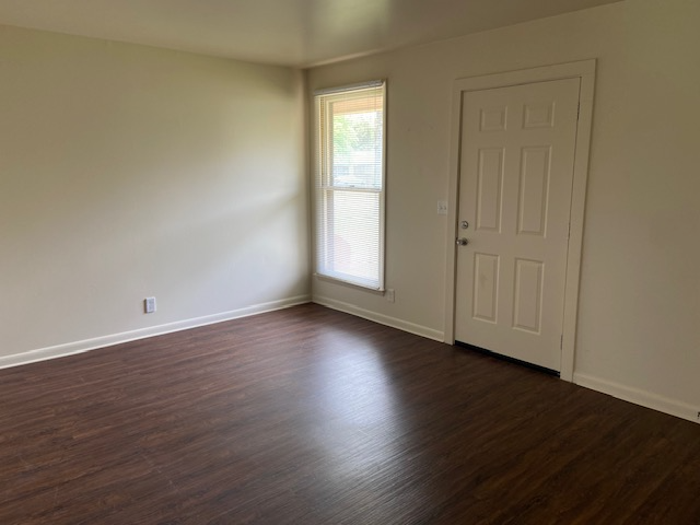 Building Photo - 2328 Tinnell Ct