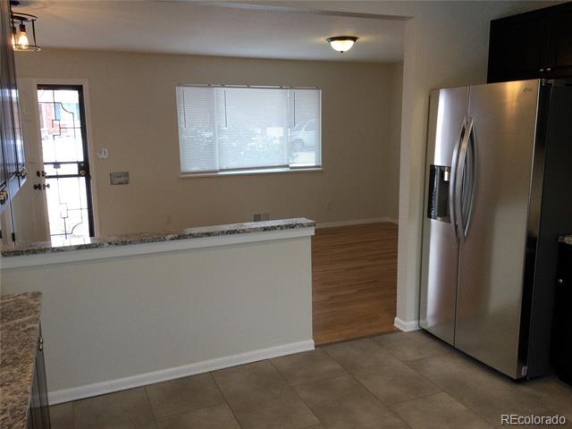 Building Photo - 1884 S Reed Ct