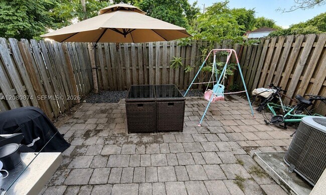 Building Photo - 14049 SW 126th Path