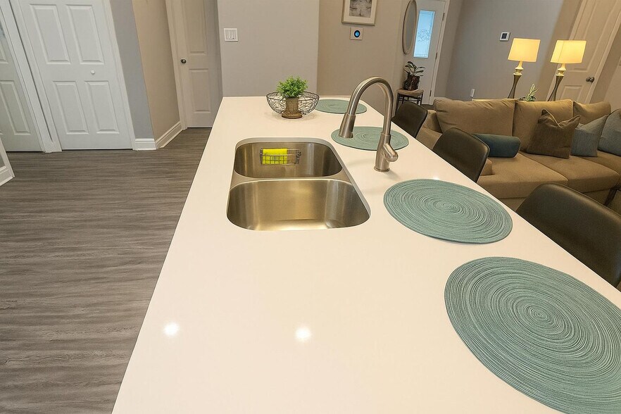 Building Photo - 114 Sunny Oak Trail