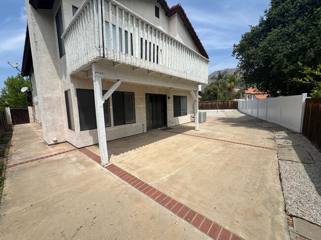 Building Photo - 10044 Rock Hill