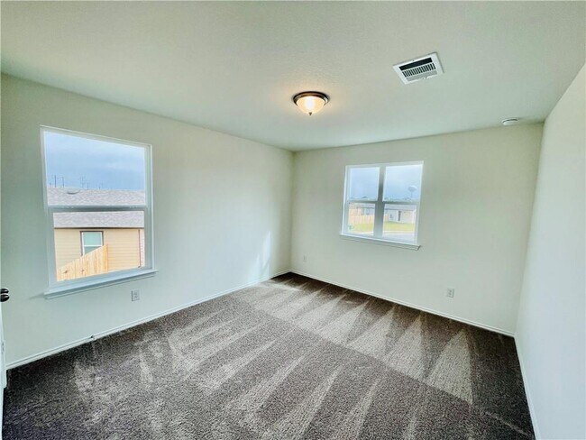 Building Photo - 13501 Martha Washington Pl