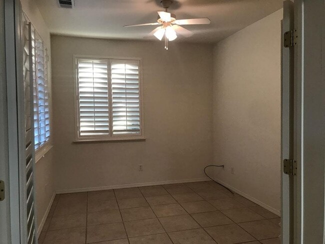 Building Photo - 1790 Glen Oban Ln