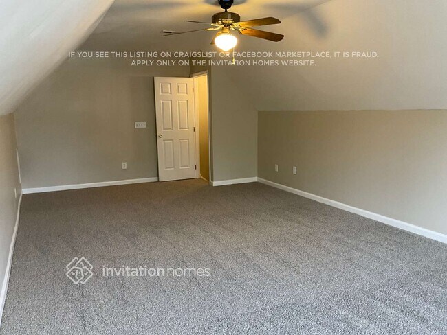 Building Photo - 13104 Townfield Dr