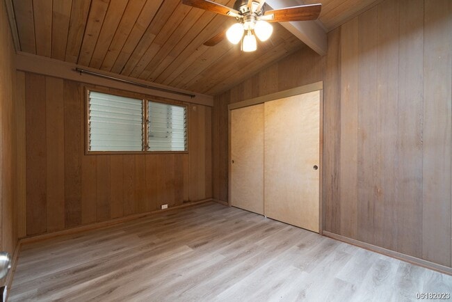 Building Photo - Fully Renovated 3BR/2BA/2Car Garage in Pea...