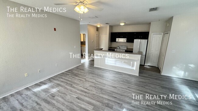 Building Photo - 8913 Legacy Ct