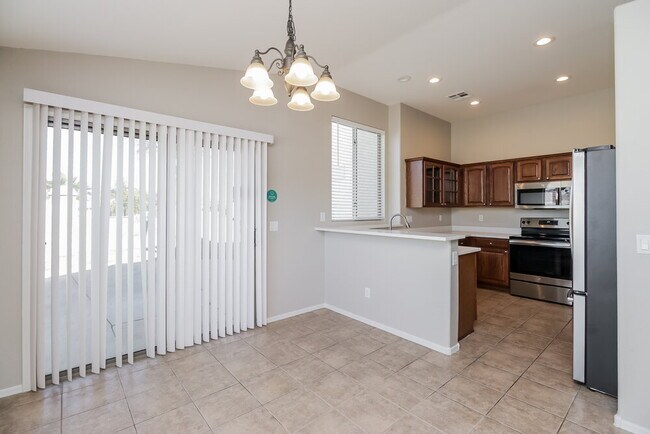 Building Photo - 1244 W Mesquite Tree Ln