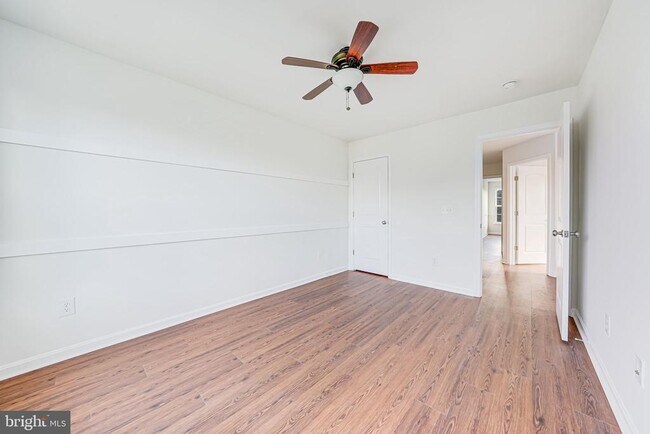 Building Photo - 15000 Gossom Manor Pl