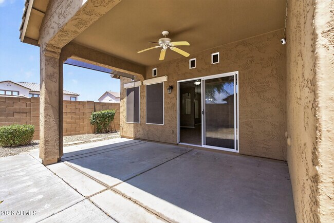 Building Photo - 10639 W Alex Ave