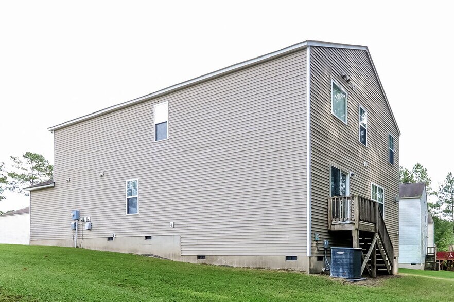 Building Photo - 2252 Ballston Pl