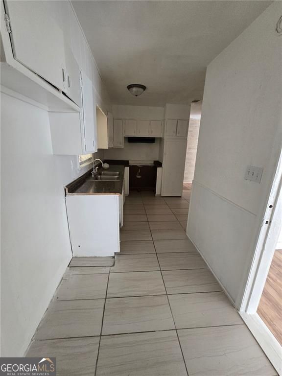 Building Photo - 2850 Middleburg Dr